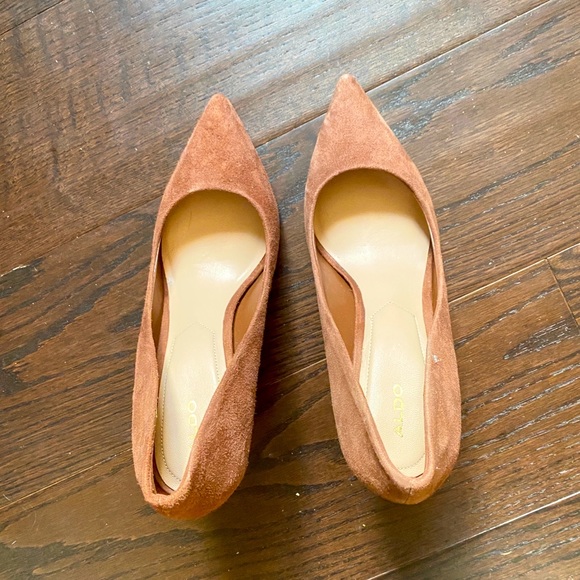 Aldo Suede brown pumps - Picture 2 of 3